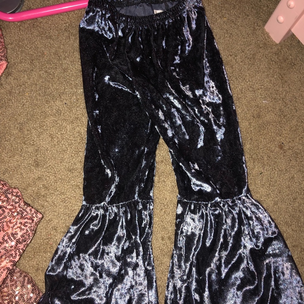 Velvet bells
